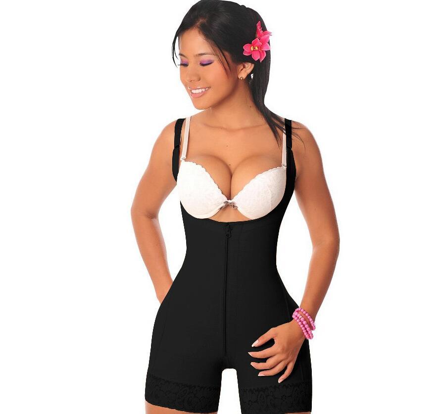Shaping Butt Lifter Bodysuit with front zipper, enhancing silhouette.