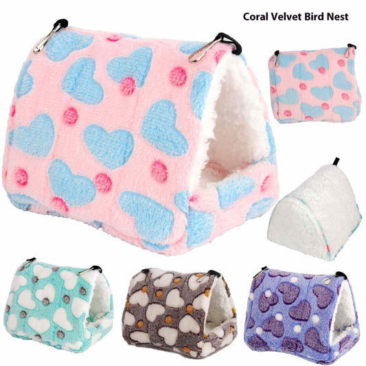 Soft flannel thermal tent for hamsters with heart pattern, ideal for travel.