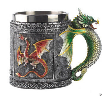 3D skull mug with dragon design, 400ml capacity, stainless steel and resin construction.